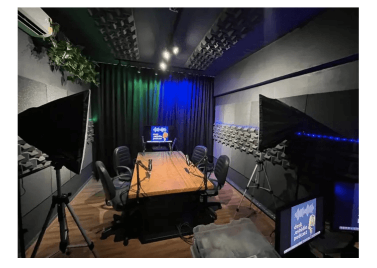 STANDARD-sala-pod-cast